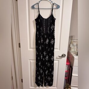 Black & White Flowy Jumpsuit